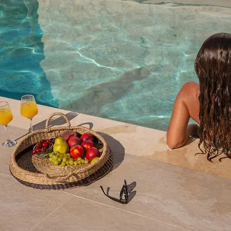 Hyades Villa A Serene Luxury Retreat Villa *